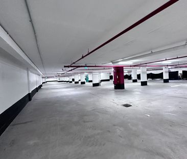 For Lease - 3200 William Coltson Avenue Unit# 727, Oakville, Ontario - Photo 5