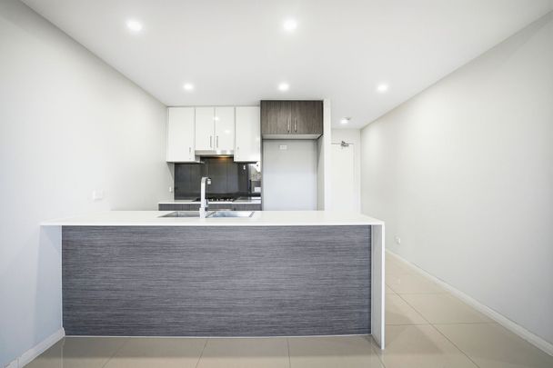 506B/240-250 Great Western Highway, Kingswood - Photo 1