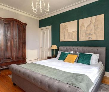 5 bedroom terraced house to rent - Photo 4