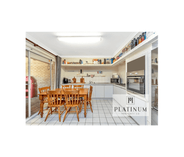 Well-Presented Unit in Quiet Greenfields Location - Photo 5