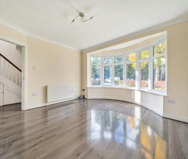 4 bedroom semi-detached house to rent - Photo 1