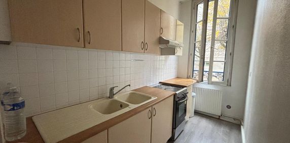 Location Appartement 2 pièces 35m² PERIGUEUX 24000 - Photo 2