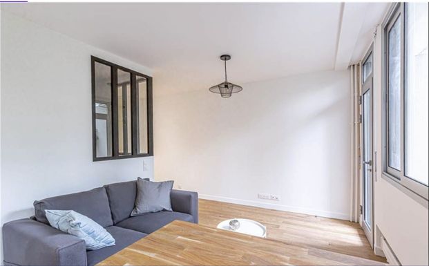 Location Appartement 1 pièce 28m² PARIS 18ème - Photo 1
