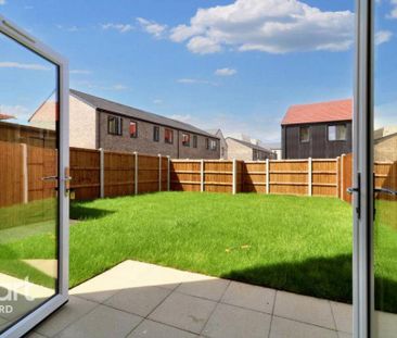 3 bedroom townhouse to rent - Photo 2
