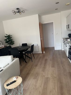 Room in a Shared Flat, Carver Street, B1 - Photo 1