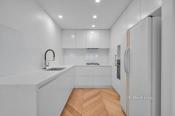 12 Alison Street, Mount Waverley - Photo 1