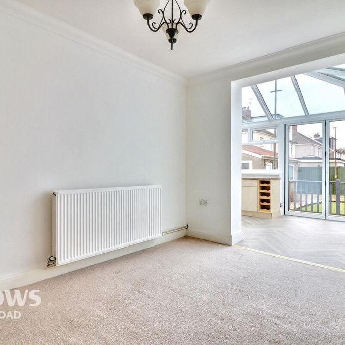 3 bedroom semi-detached house to rent - Photo 1