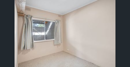 Spacious Unit with Versatile Large Outdoor Living - Photo 3