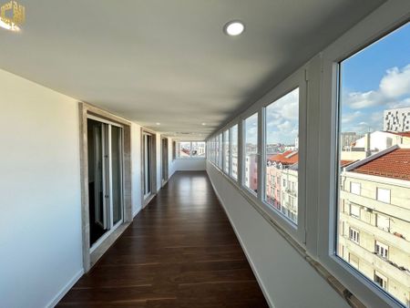 Luxury Apartment for rent in Lisbon - Photo 4