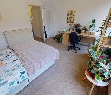 3 bedroom terraced house to rent - Photo 3