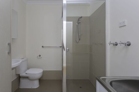 Unit 5, 181 Grand Promenade, Doubleview, WA - Photo 2