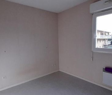 Location Appartement 2 pièces 43m² MONT DE MARSAN 40000 - Photo 1
