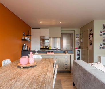 Knus 2-slaapkamerappartement centraal gelegen! - Foto 1