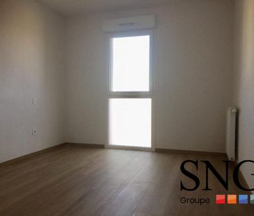 T2 AVEC BALCON ET PARKING - Photo 1