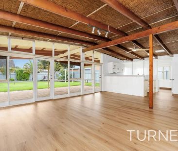 “Beachside Living, Brighton Primary and High School Zoned” - Photo 3