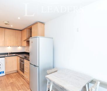 1 bedroom apartment to rent The Roundhouse, Gunwharf Quays - Photo 6