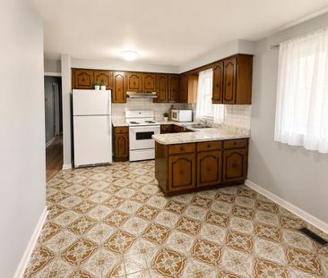 For Lease - 70 Prouse Drive Unit# Upper, Brampton, Ontario - Photo 2
