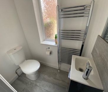 Beech Road, Birkenhead - Photo 5