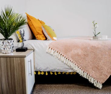 Premium Studio (Sealed Windows) - Photo 1