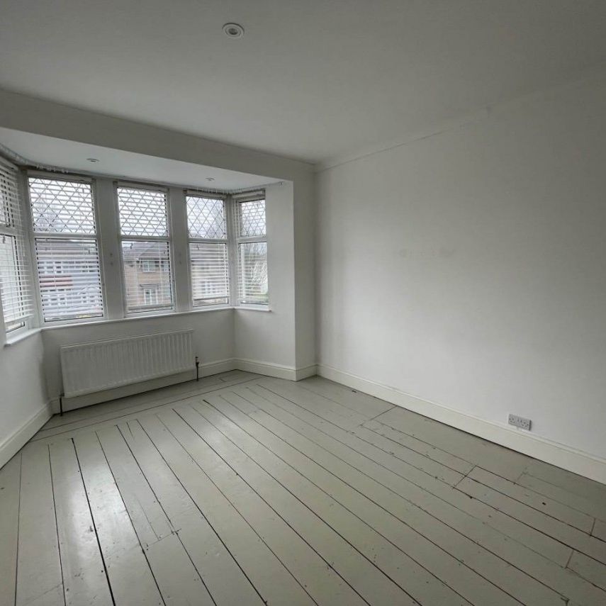 Weston-super-Mare, North Somerset - Photo 1