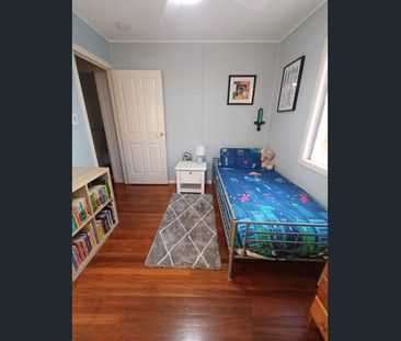 Discover your new home in Everton Hills- Great family home featurin... - Photo 3