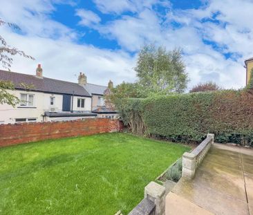 3 bedroom semi-detached house to rent - Photo 2
