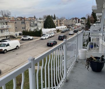 Logement à Louer Grand 5 Et Demi à Laval - Photo 2