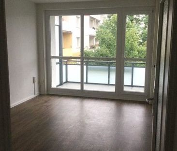 Bezugsfertige 3 Zimmerwohnung mit Balkon freut sich auf neue Bewohner! - Photo 2