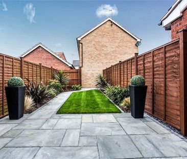 2 bedroom terraced house to rent - Photo 4