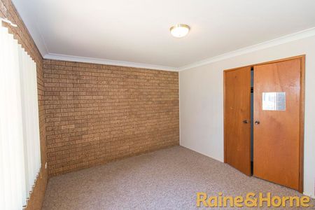 4/19 Lawson Street, Dubbo, NSW 2830 - Photo 4