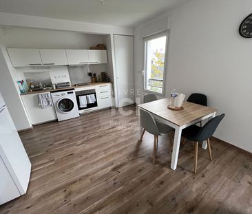 Location Appartement 2 pièces 46m² - Photo 6