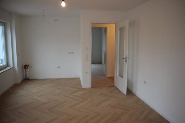 3 Zimmer Wohnung in der Stadtvilla Regensburg Reinhausen - Photo 1