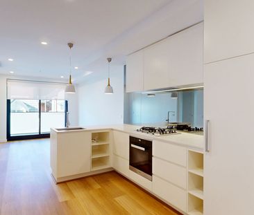 Unbeatable St Kilda Lifestyle - Photo 6