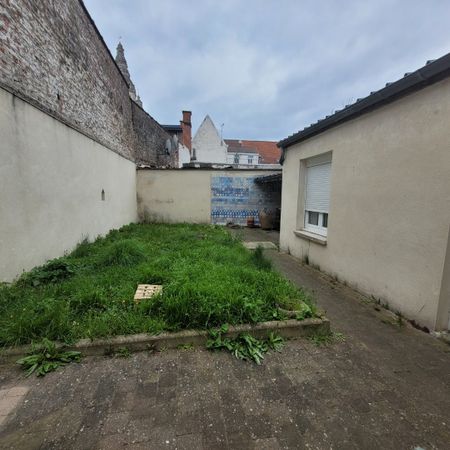 Location Appartement 1 pièce 28m² ST AMAND LES EAUX 59230 - Photo 3