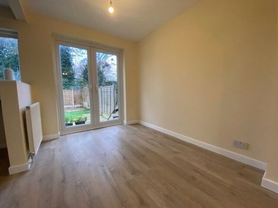 Raymond Avenue, Blackpool - Photo 1