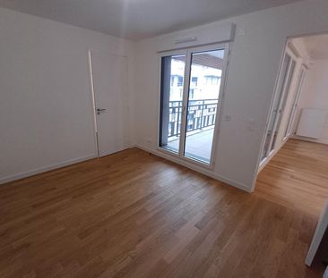 location Appartement T2 DE 49.8m² À COURBEVOIE - Photo 6