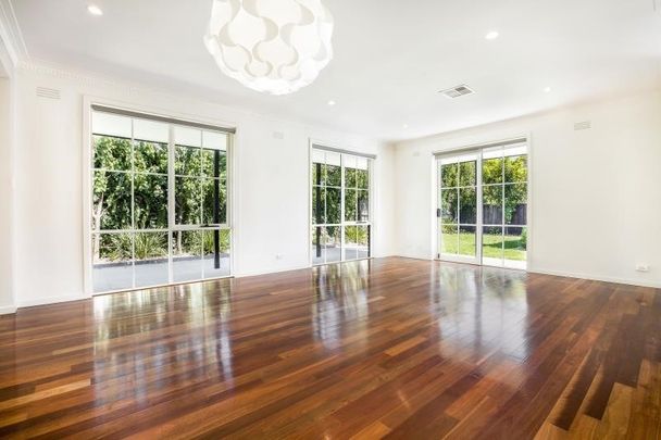 2/144 Were St, Brighton VIC 3186 - Apartment For Rent | Domain - Photo 1