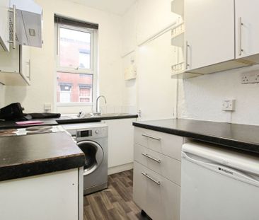 Recreation Terrace, Leeds - Photo 2