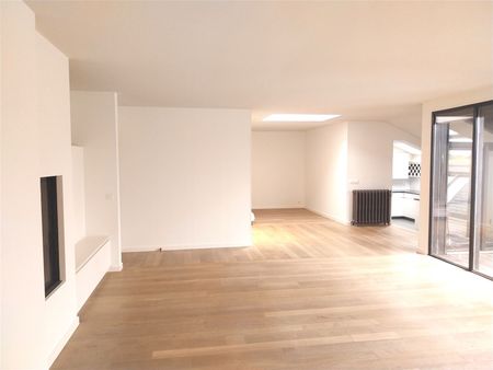 TE HUUR: Ruim appartement met 3 slaapkamers te Genk! - Foto 2