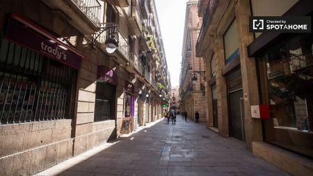 Carrer de Francesc Pujols, Barcelona, Catalonia 08002 - Photo 5