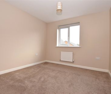 8, Oak Drive, Whinmoor, Leeds, LS14 2BF - Photo 4