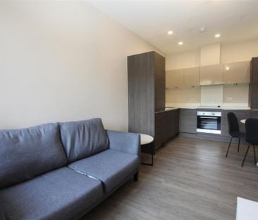 Studio to rent - Photo 2