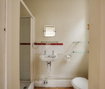 4 bedroom detached house to rent - Photo 5