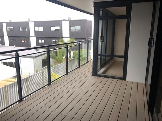 Mount Two Bedroom Apartment - Mt Maunganui - Photo 1