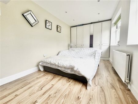 Selkirk Road, Twickenham, TW2 6PX - Photo 4