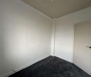 St. Marys Avenue, Bolton, BL3 - Photo 2