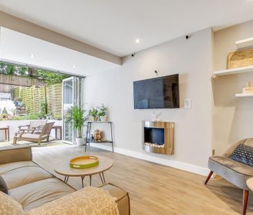 2 bedroom flat to rent - Photo 3