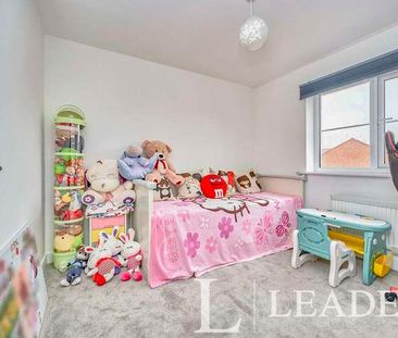 Plover Crescent, Harlow, Essex, CM17 - Photo 5