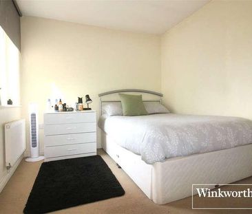 Downing Court, Bennington Drive, Borehamwood, Hertfordshire, WD6 - Photo 3