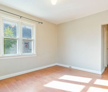 For Lease - 115 Stewart Street, Oakville, Ontario - Photo 3